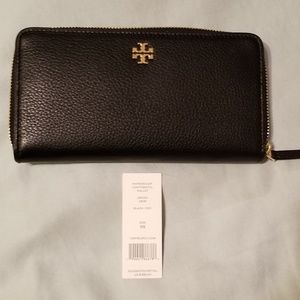 NWT---Marsden Zip Continental Tory burch wallet